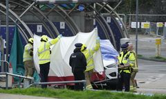 Atak na centrum imigracyjne w Dover. Trzy bomby z benzyną, wybiegli przerażeni ludzie