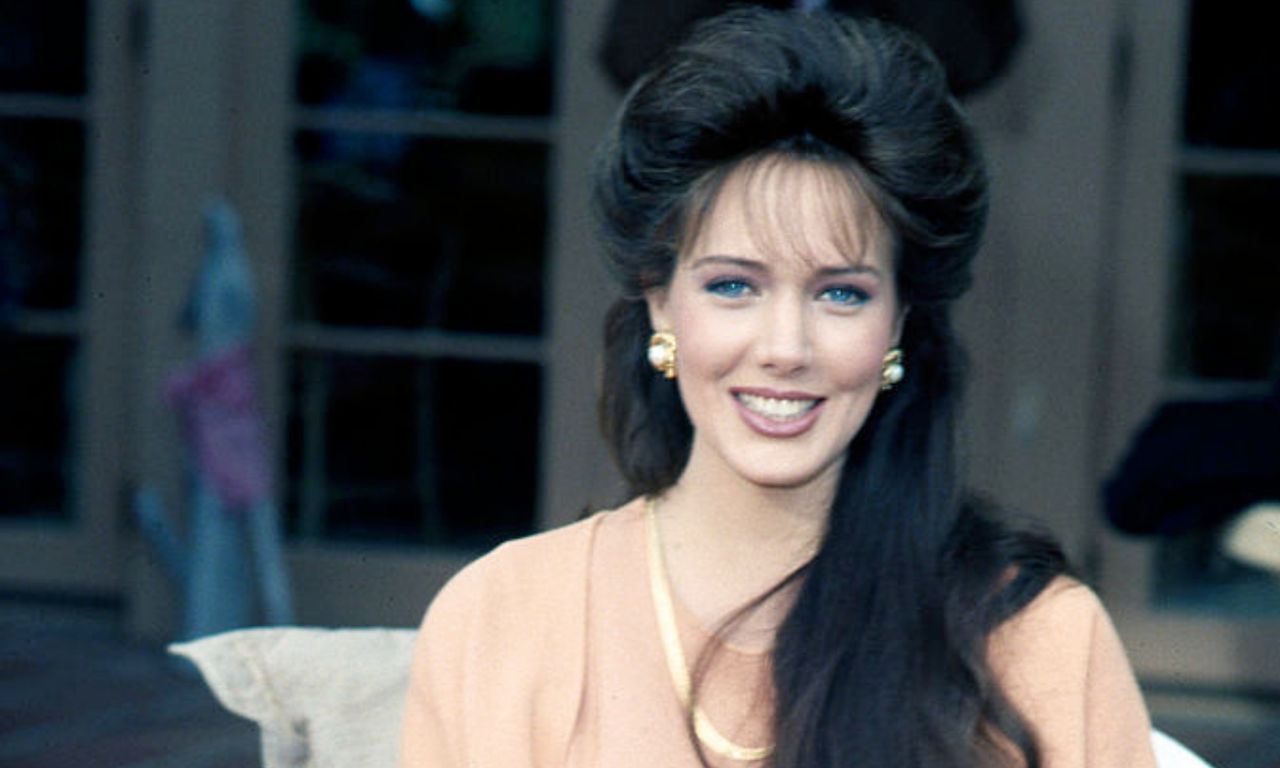 Hunter Tylo w latach 90. XX wieku.