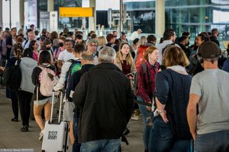 Biorą urlopy, wracają do Polski na wybory. "Boję się o oszczędności całego życia"