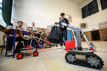 Jasło: Zawody robotyczne uczniów szkół podstawowych