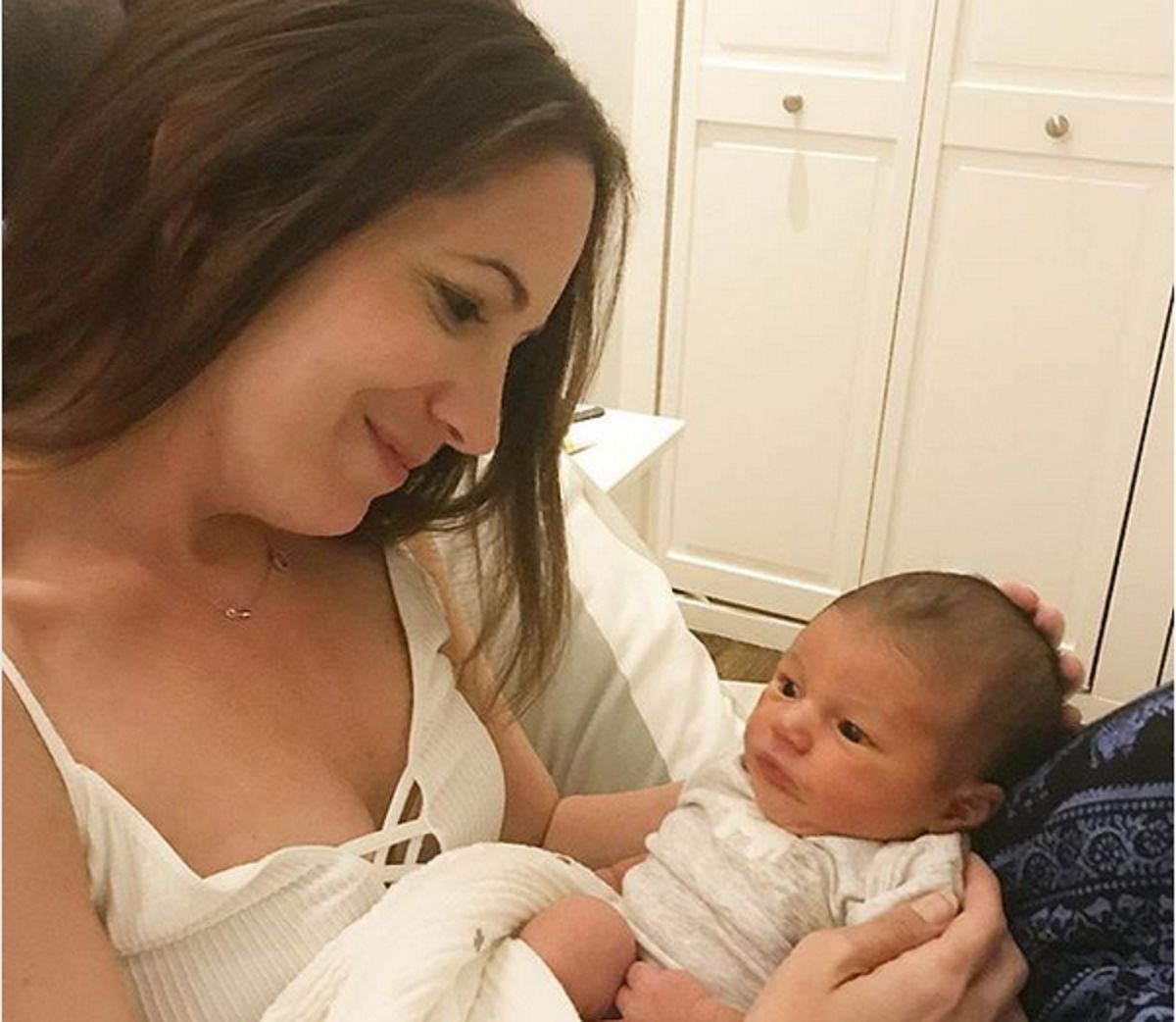 Ból w szyi okazał się poważną chorobą neurologiczną (WIDEO)