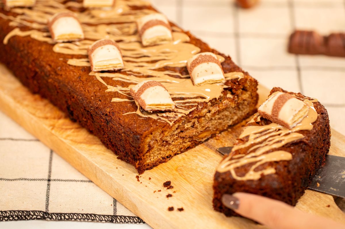 Do chlebka bananowego dodaj znane batoniki. Cała rodzina będzie nim zachwycona