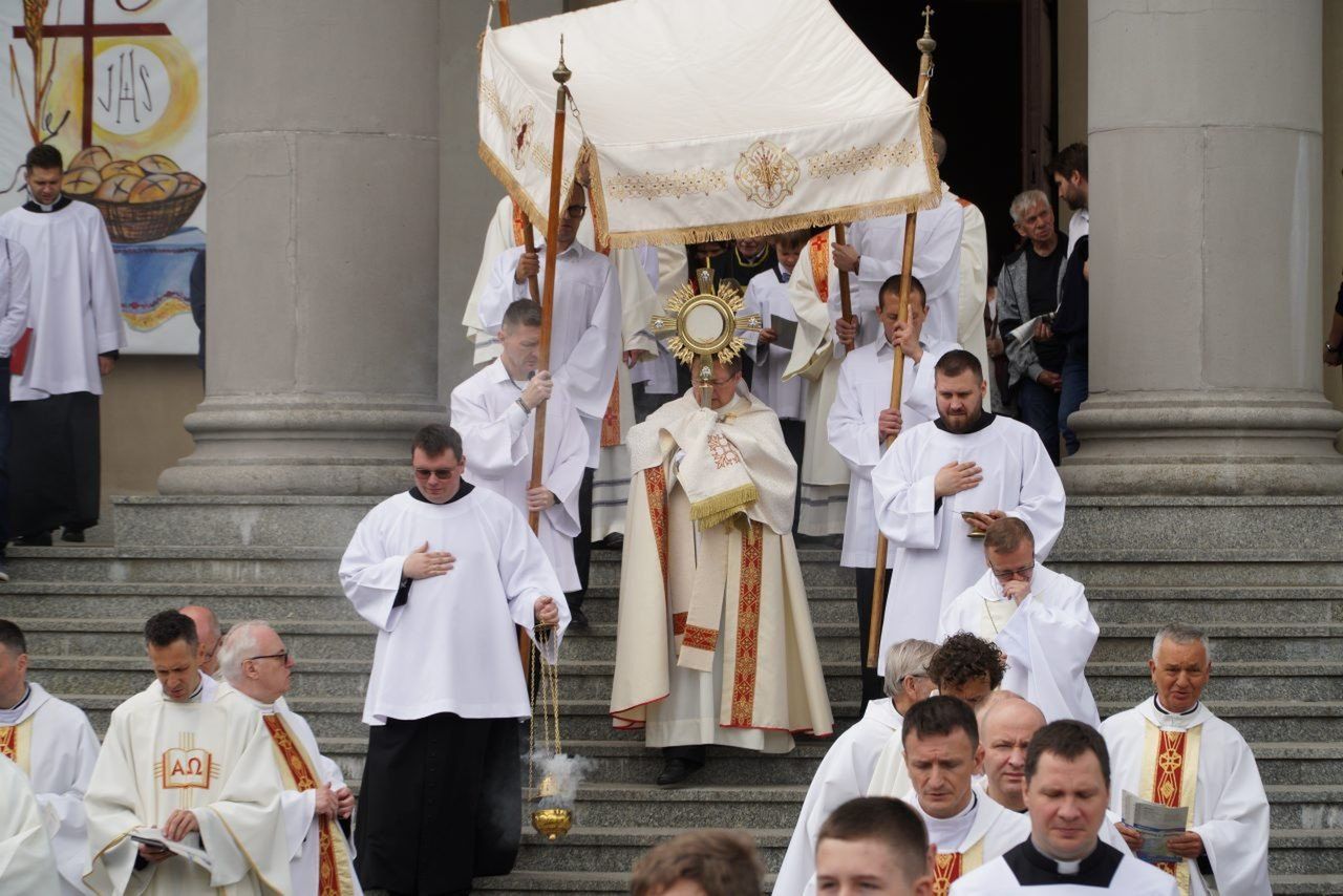 Łódzkie uroczystości Bożego Ciała poprowadził kardynał Grzegorz Ryś