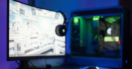 Monitory Acer. Ciekawe modele w różnych cenach