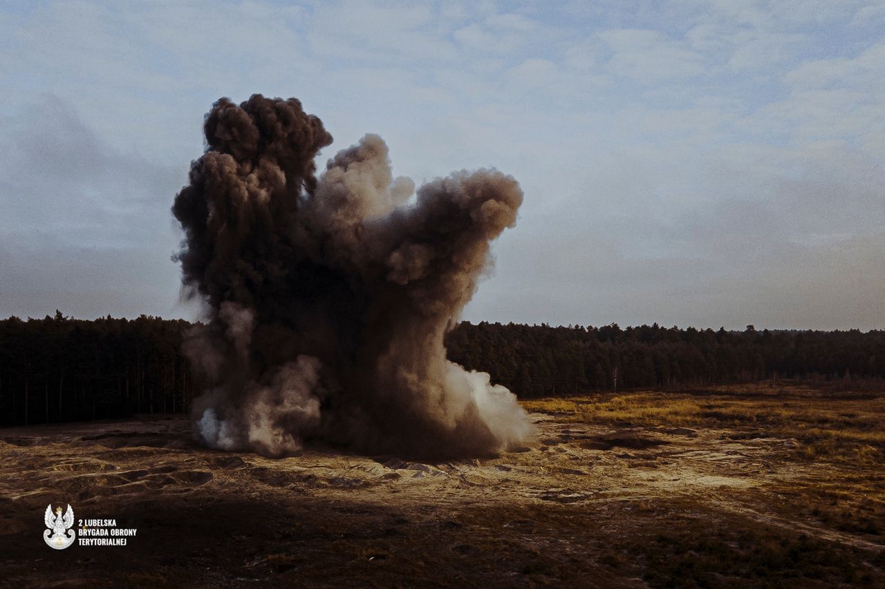 Saperzy: fachowcy od bezpieczeństwa i inżynierii pola walki