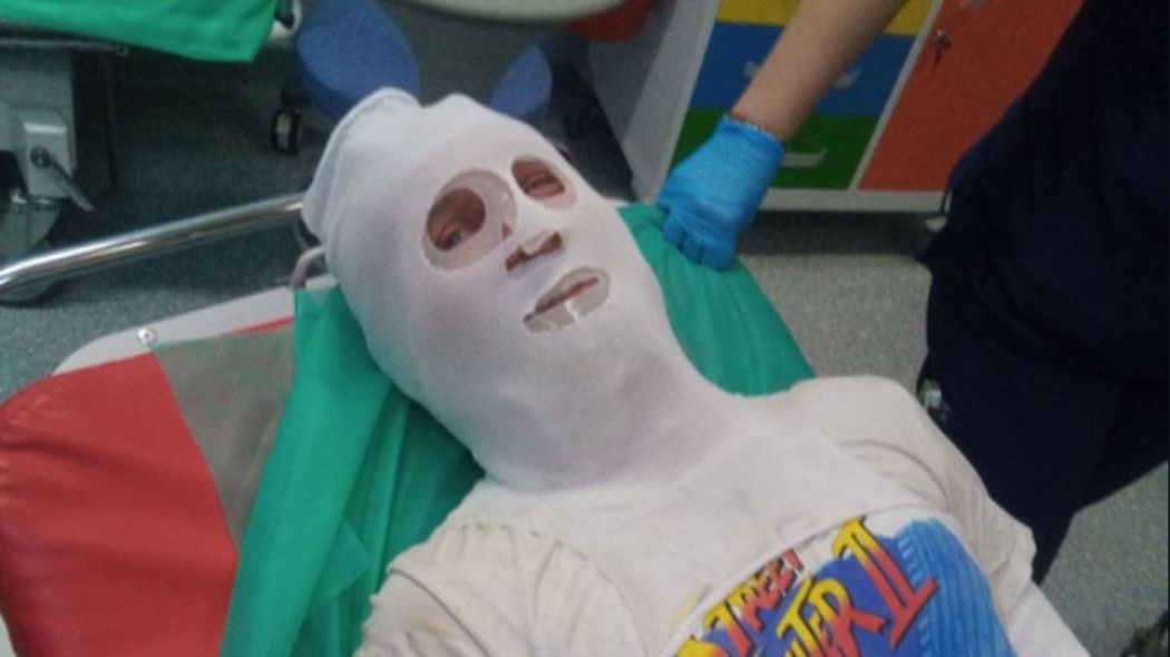 Szer. Marcin Piotrowski uratował 10-latkę z płonącego mieszkania.