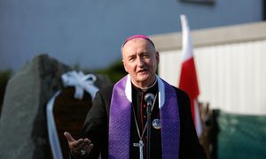 Kuria nie chce przepraszać za czyny pedofili. Woli płacić kary