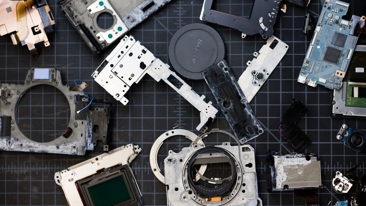 Uszczelniony nie znaczy wodoodporny, zobacz co dzieje się z aparatem w słonej wodzie 1