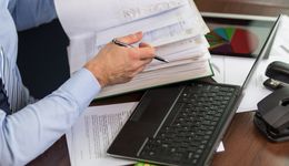 Wsparcie dla małych i średnich firm: jakie programy i inicjatywy warto poznać?