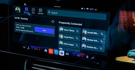 Auto jak mobilne biuro. Mercedes łączy siły z Microsoftem