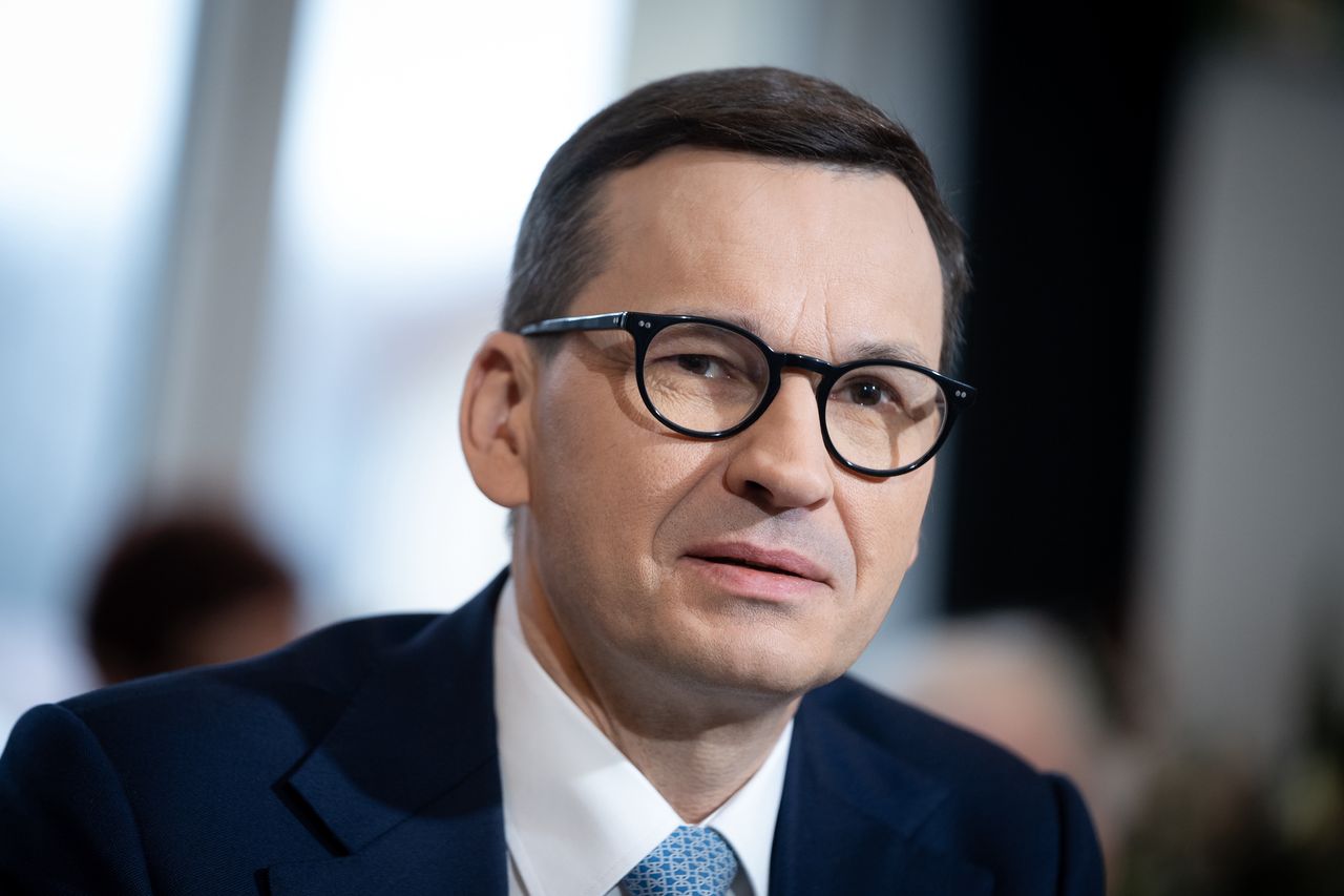 Mateusz Morawiecki przedłużył obowiązywanie stopni alarmowych 