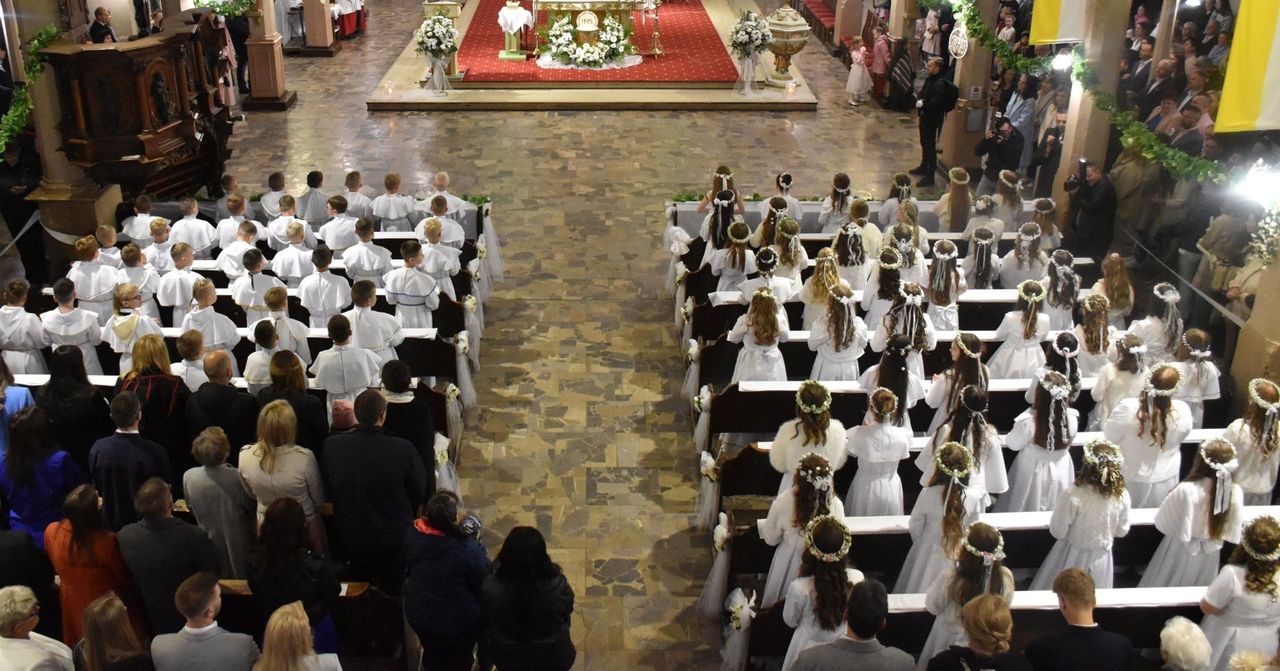 Pieniądze wciąż najpopularniejszym prezentem z okazji dużych rodzinnych wydarzeń