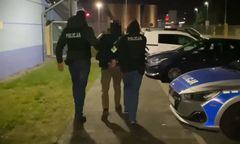 Był ścigany przez 13 prokuratur. Oszust internetowy wpadł w Ostrołęce