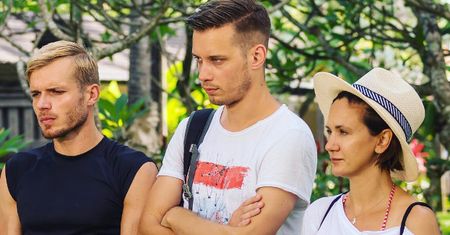 Peja emocjonuje się w "Agencie": "NO I CH*J… Zaślepieni byli tymi jokerami. Wszyscy pie*dolili o jokerach"