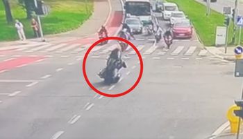 Pierwszy ruszył spod świateł. Dramat. Boli od patrzenia