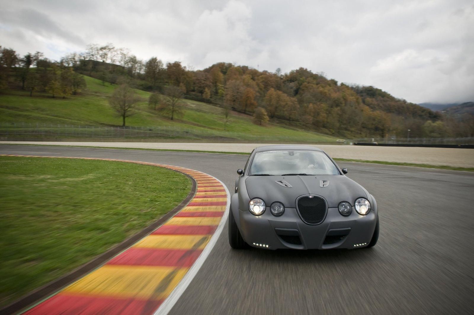 Jaguar S-Type R Panzani Design Vintage GT