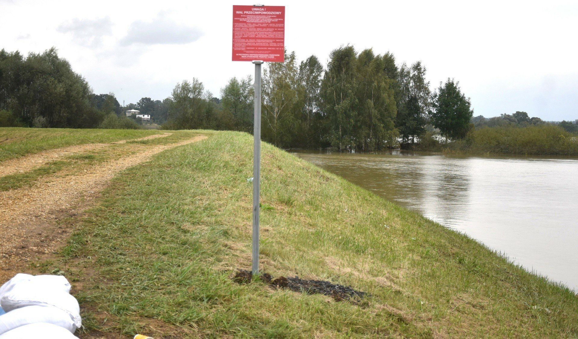 W gminie Brzeszcze, która mocno ucierpiała w 2024 roku, ogłoszono pogotowie przeciwpowodziowe. 