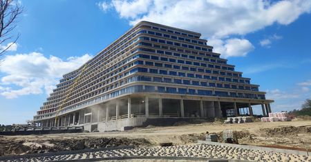 Nowy Gołębiewski już prawie gotowy. To największy hotel w Polsce