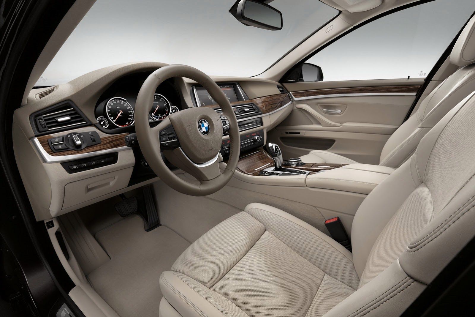 2014 BMW Serii 5 Sedan, Touring, Gran Turismo [galeria] 54
