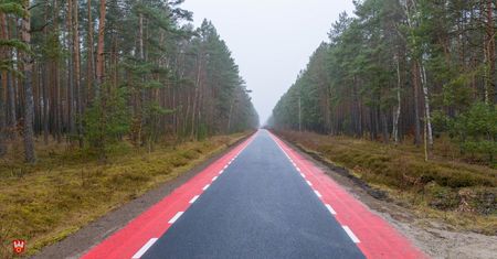 Mamy kilometr wyremontowanej drogi. Pięknie to wygląda