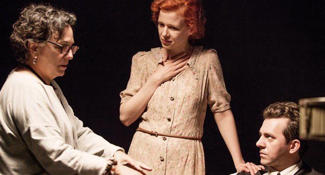 „Kto napisze naszą historię” ze specjalnymi pokazami w Polsce i na świecie