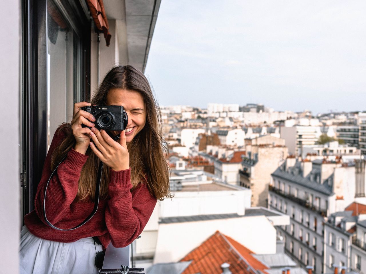 Rynek fotograficzny wstaje z kolan. Sprzedaż bezlusterkowców wystrzeliła