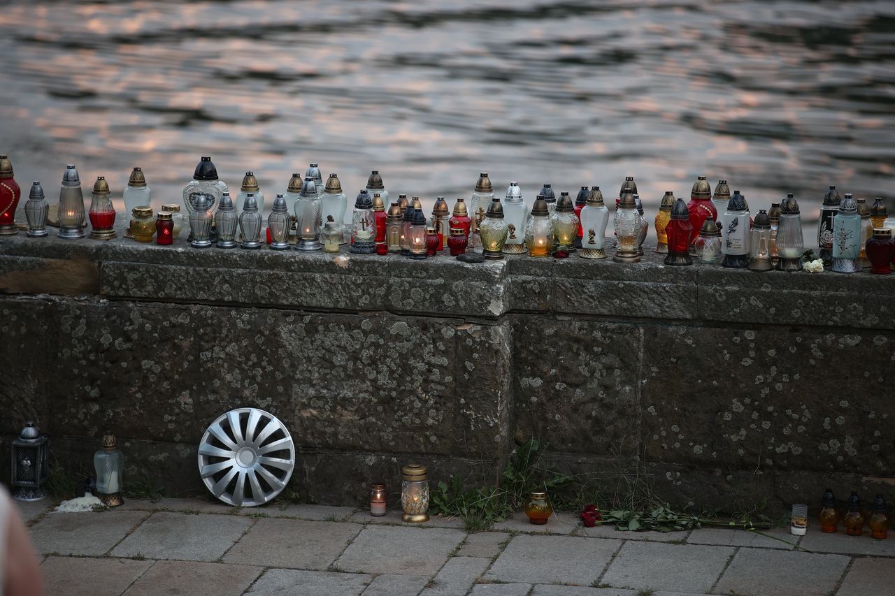 Zginął w wypadku w Krakowie. 23-latek spocznie obok rodziców i brata