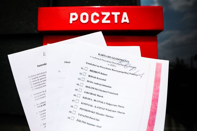Poczta Polska dostanie miliony za przygotowanie wyborów. Rekompensata także dla PWPW