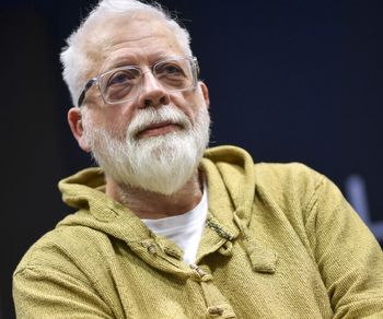 Tomasz Raczek grzmi w sieci. "Posłużyli się moim wizerunkiem"