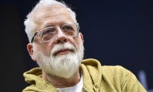 Tomasz Raczek grzmi w sieci. "Posłużyli się moim wizerunkiem"