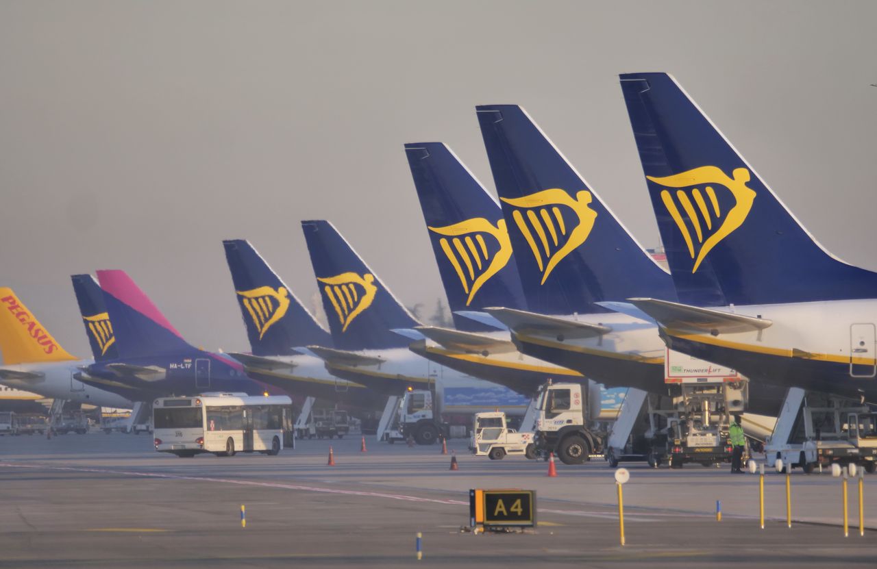 Awarii systemu lądowania we Włoszech. Tysiące pasażerów utknęły na lotnisku