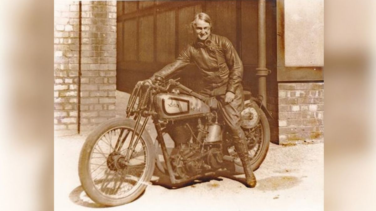 Beatrice Shilling na motocyklu Norton