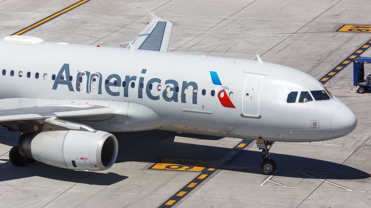 American Airlines nie obsługuje pasażerów bez masek 
