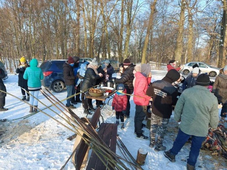 Na ognisku w Grylewie było ponad 50 osób.