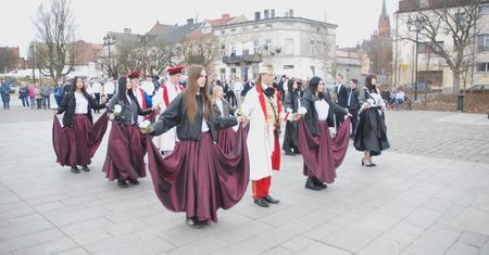II Włocławski Polonez Maturzystów za nami. Były emocje, wielkie brawa i niespodzianka