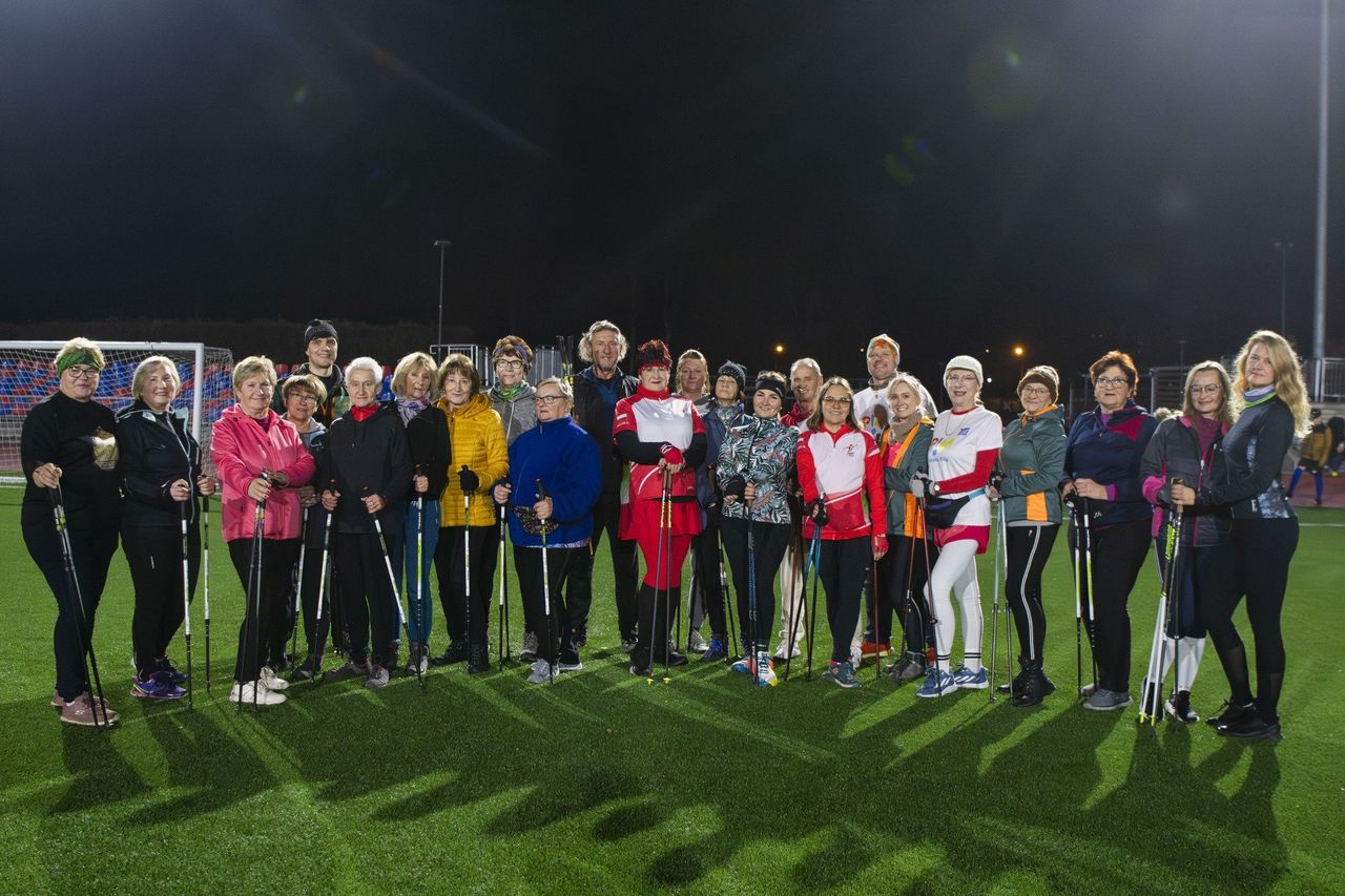 Piła: Z kijkami po zdrowie, medale i Wicemistrzostwo Polski