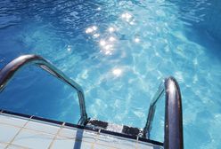 8-latka zginęła, została wciągnięta do rury w basenie. Tragedia w Teksasie