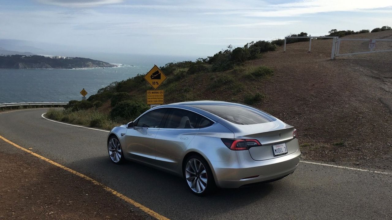 Tesla Model 3 Concept