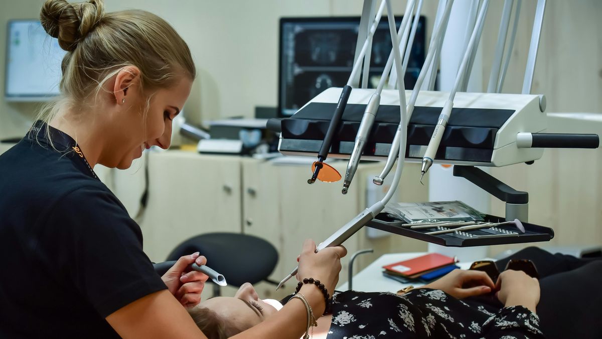 Jak często chodzić do dentysty?