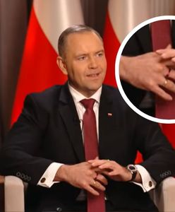 Niezwykła biżuteria prezydenta. "Zapisał się pan do tajnego związku?"