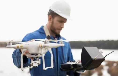 Orange i Ericsson przetestują 5G do łączności z dronami. Partnerem Instytut Łączności