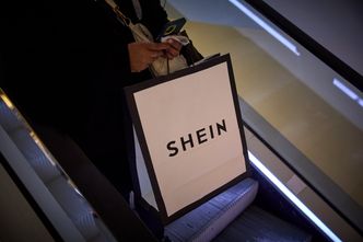 Lalki jak dzieci i broń w sprzedaży? Unia Europejska żąda wyjaśnień