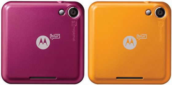 Motorola FlipOut z Androidem 2.1 oficjalnie zaprezentowana [wideo] 3