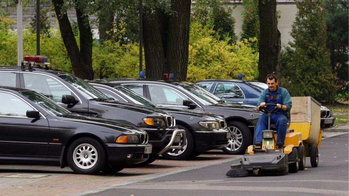 308 nowych limuzyn zakupi rząd