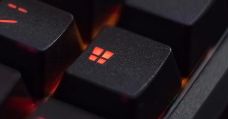 Monitory LG instalują adware? Niechciana aplikacja w Windowsie