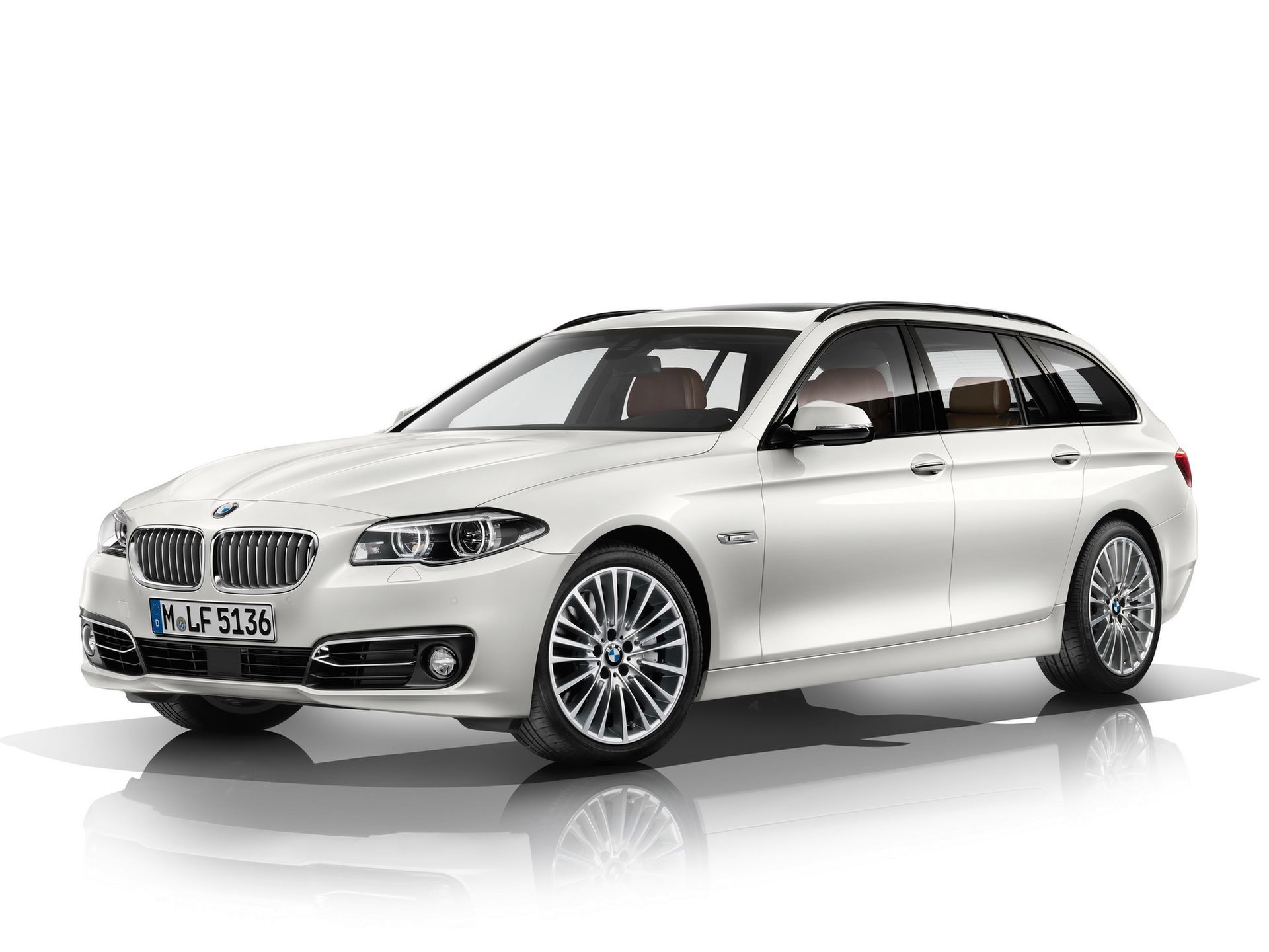 [h2]BMW 550i Touring[/h2]