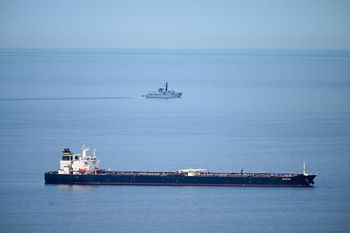 Karabiny i rakiety na statkach ze zbożem. Ujawnili tajny plan Rosji