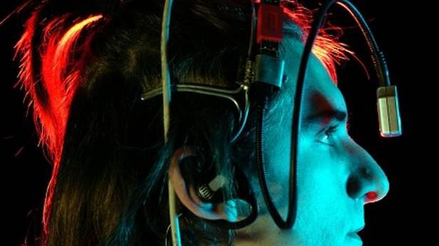 Neil Harbisson: malarz, który słyszy kolory 1