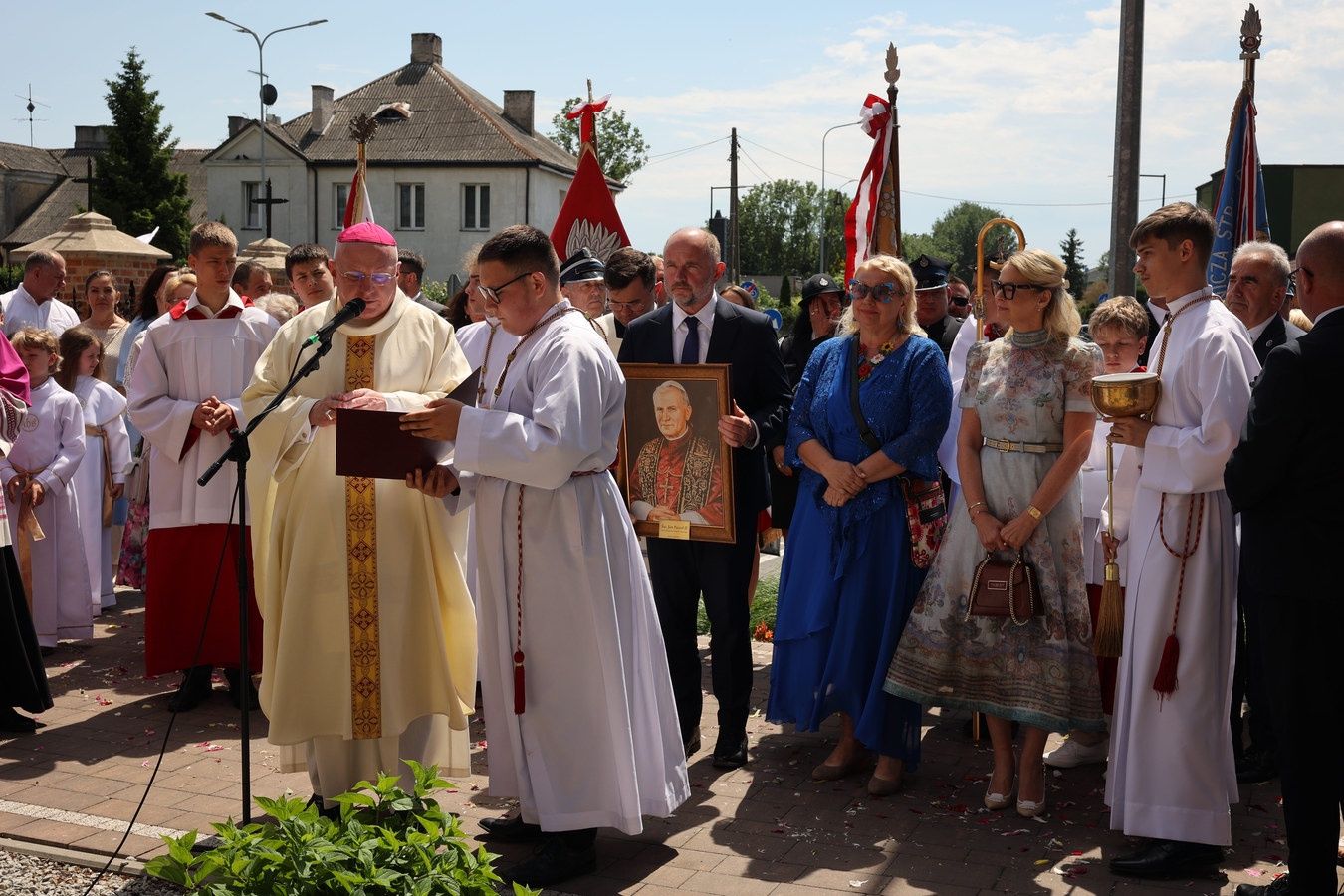 Święto Województwa rozpoczęło się od mszy w Kruszynie
