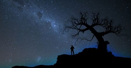 Naturalne nocne niebo nad Polską już nie występuje. Eksperci mówią wprost